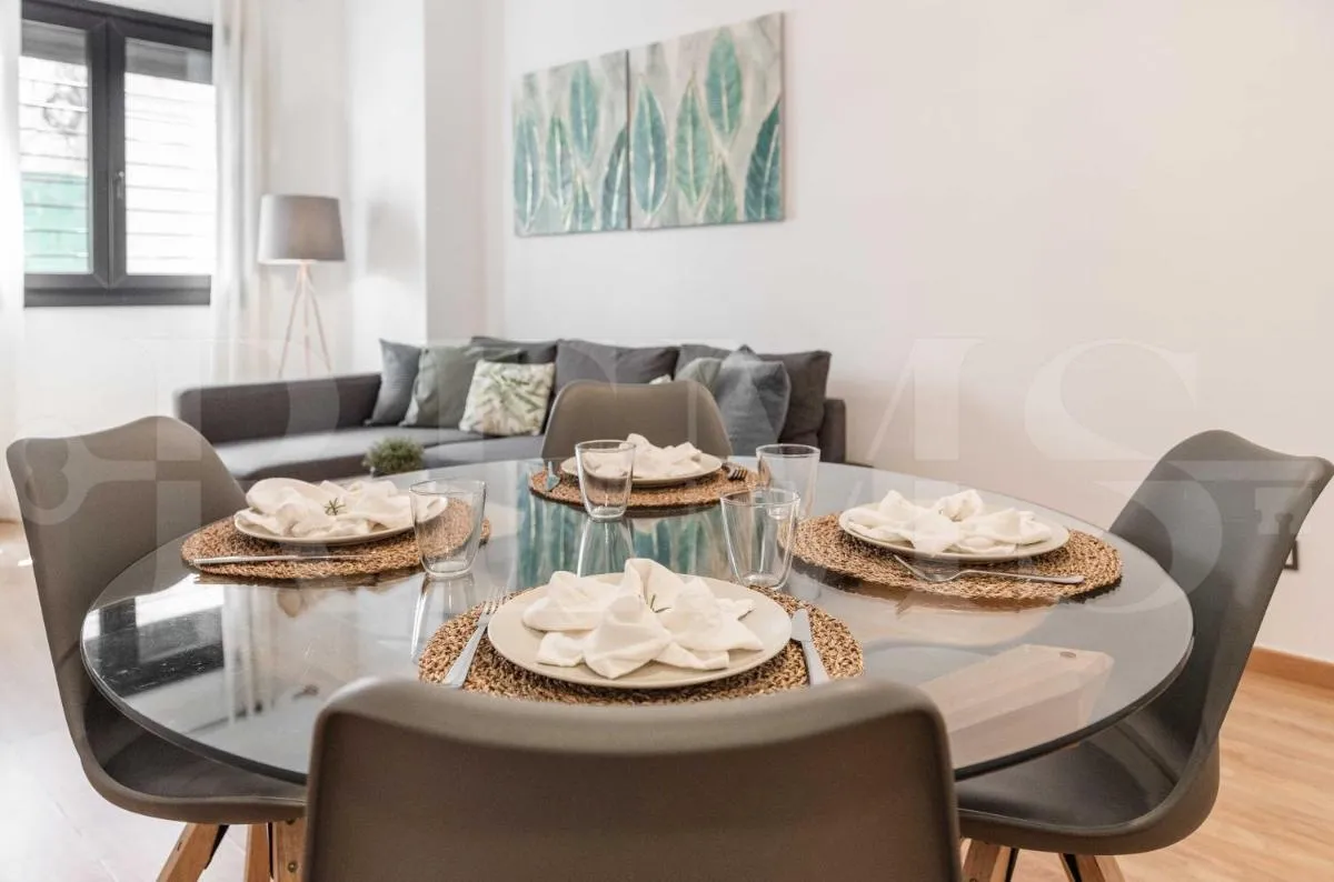 Image 5 of 3BR apartment with community pool, parking and patio – Center by REMS
