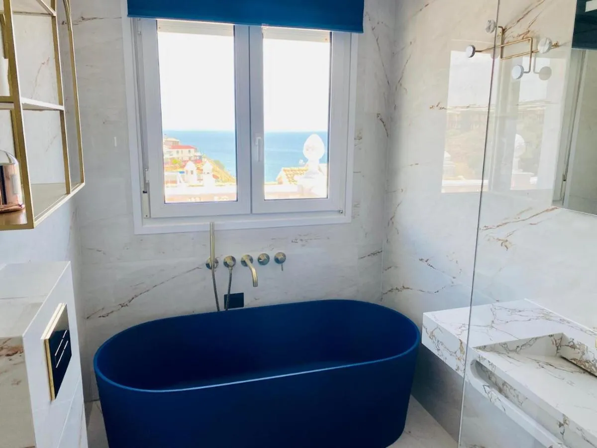 Image 2 of 3 level Lux Apart Beach Benalmadena