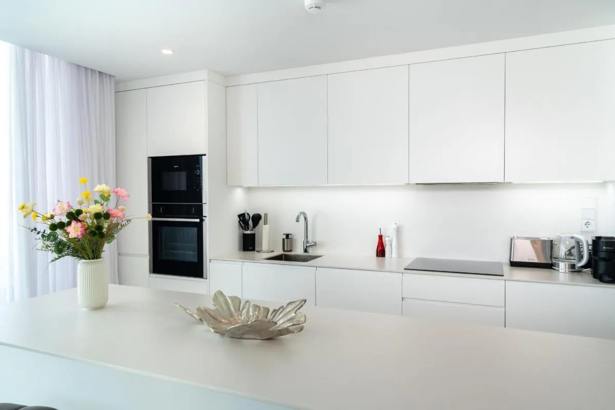 Image 5 of Amazing west-facing 3 bedroom apartment in Higueron West with sea views