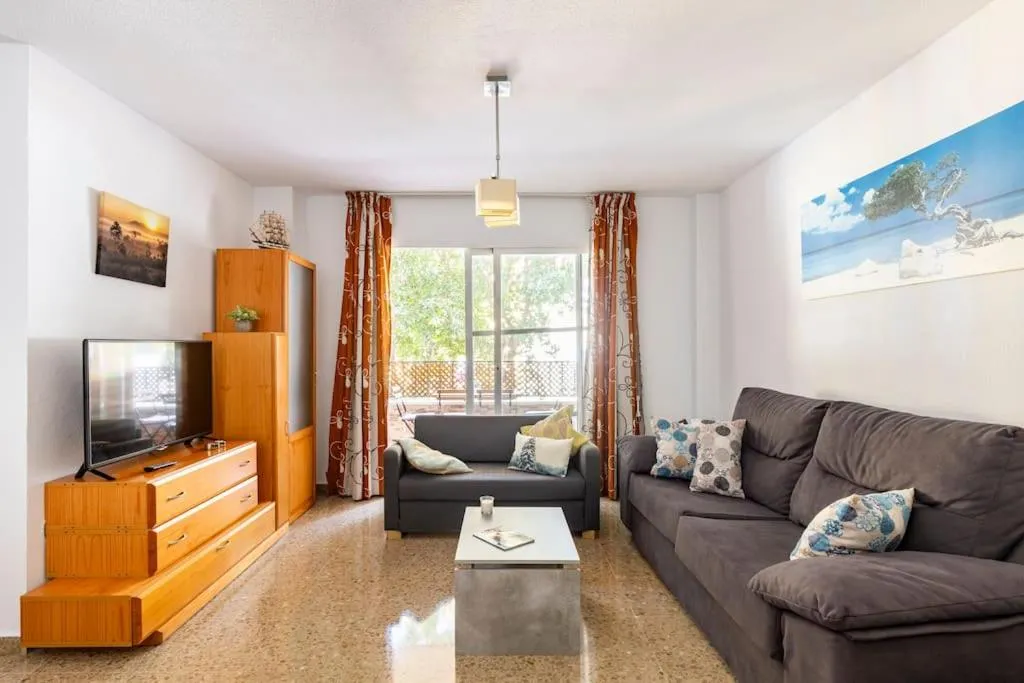 Image 4 of Amplio y tranquilo piso para disfrutar del centro de Málaga