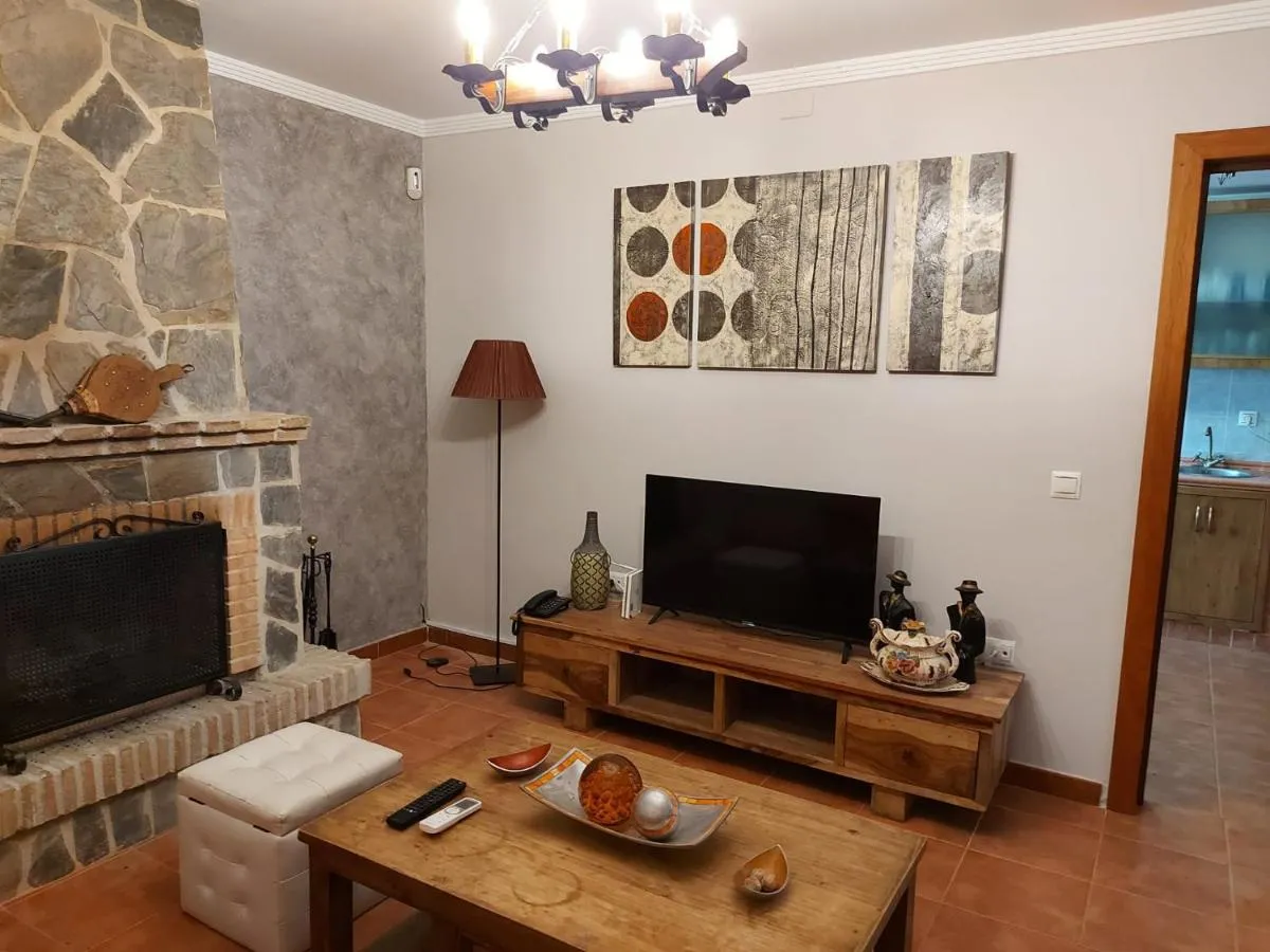 Image 5 of Andalusian farmhouse with barbecue, pool and wifi