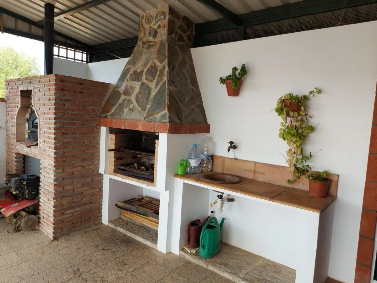 Image 2 of Andalusian farmhouse with barbecue, pool and wifi