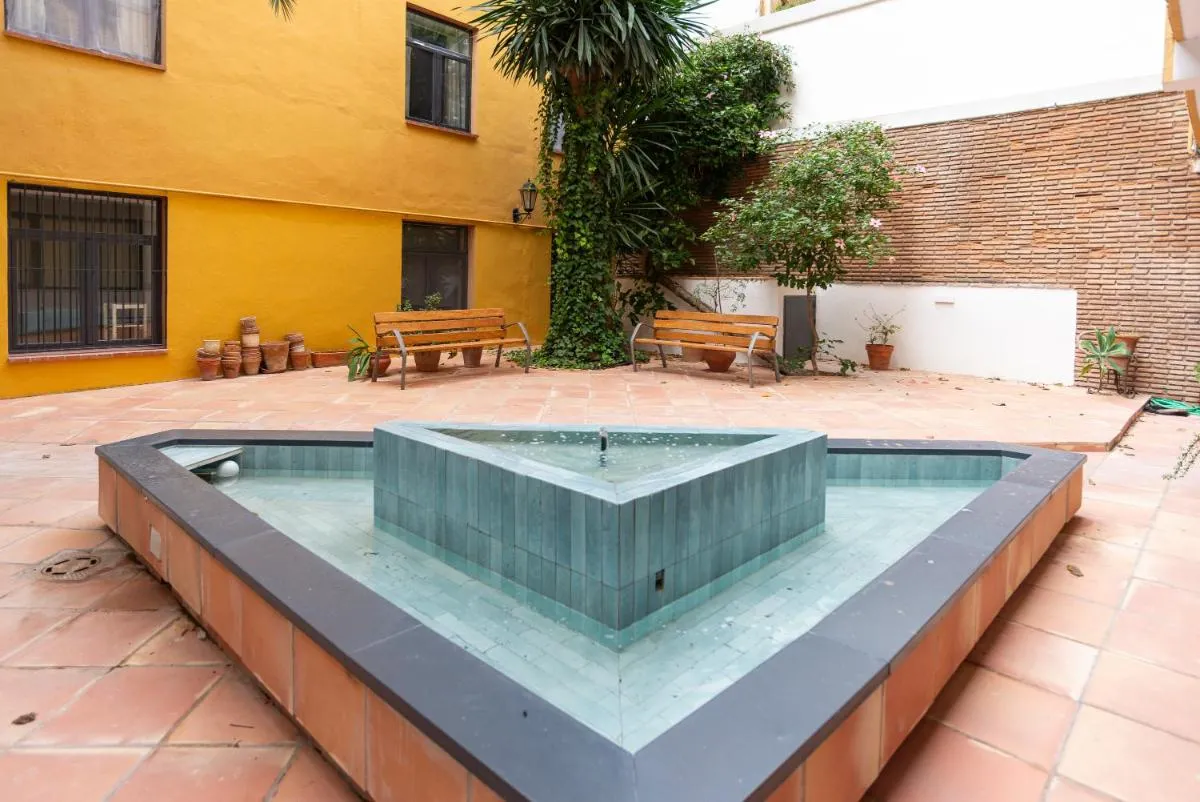 Image 3 of Andres Perez & quiet courtyard by ELE Apartments