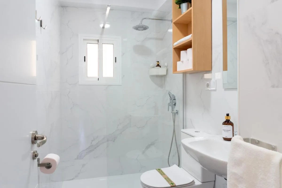 Image 2 of Apartamento amplio con dos baños