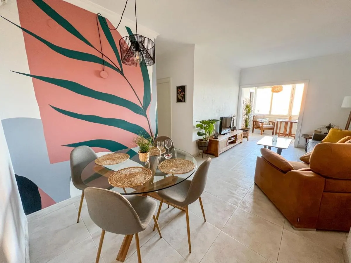 Image 4 of Apartamento con vistas al mar a 1 min de la playa
