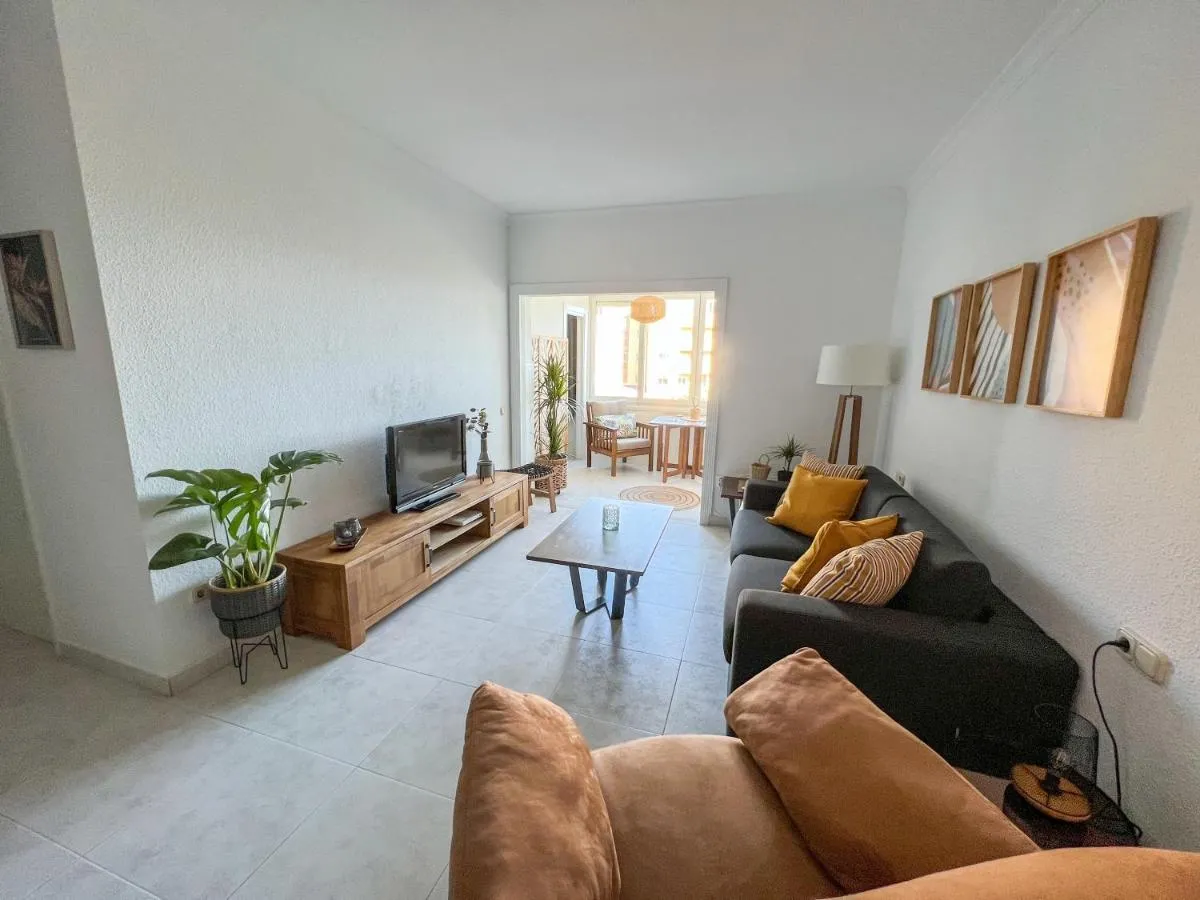 Image 5 of Apartamento con vistas al mar a 1 min de la playa