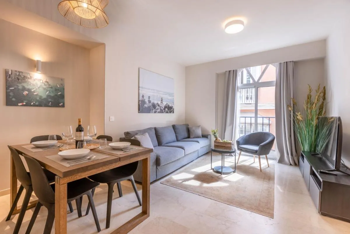 Image 3 of Apartamento exclusivo Alameda Principal