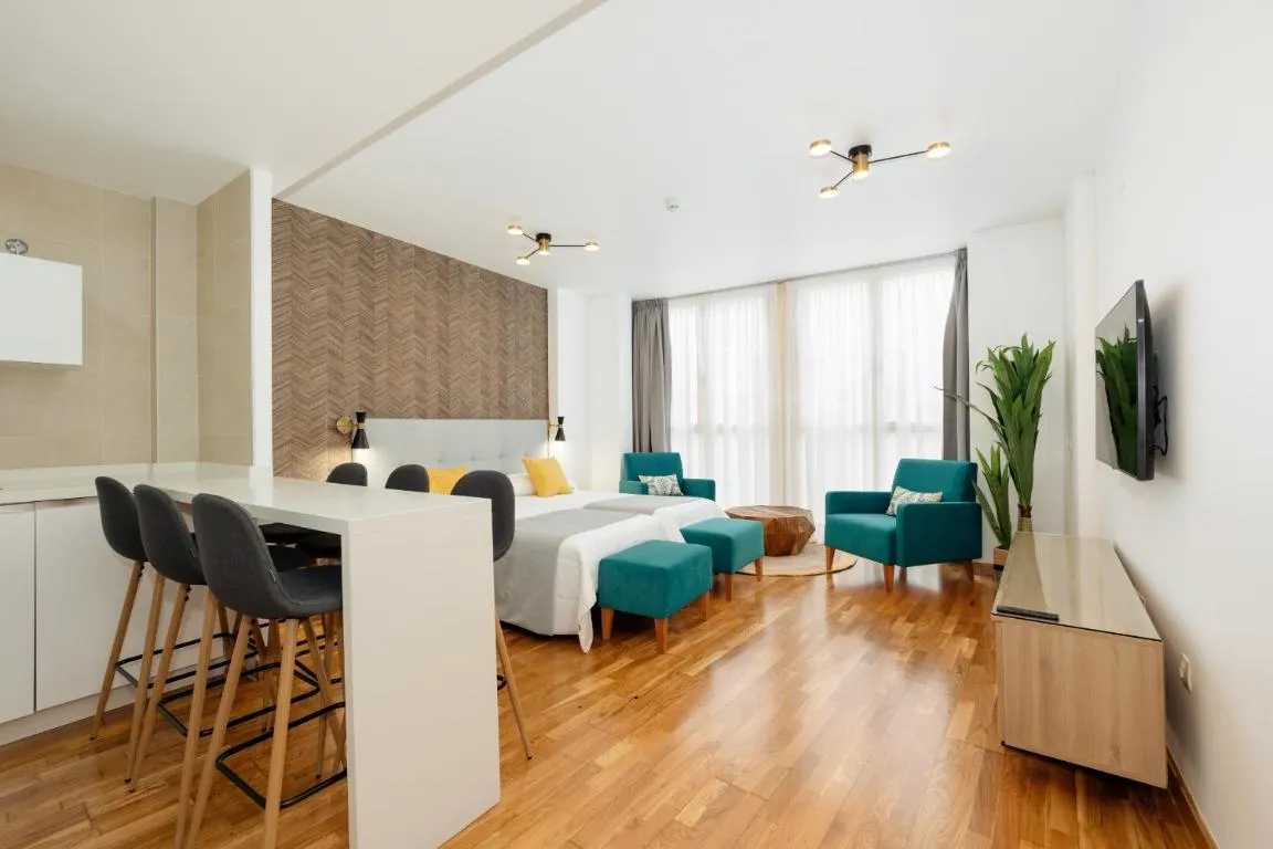 Image of Apartamentos Debambú