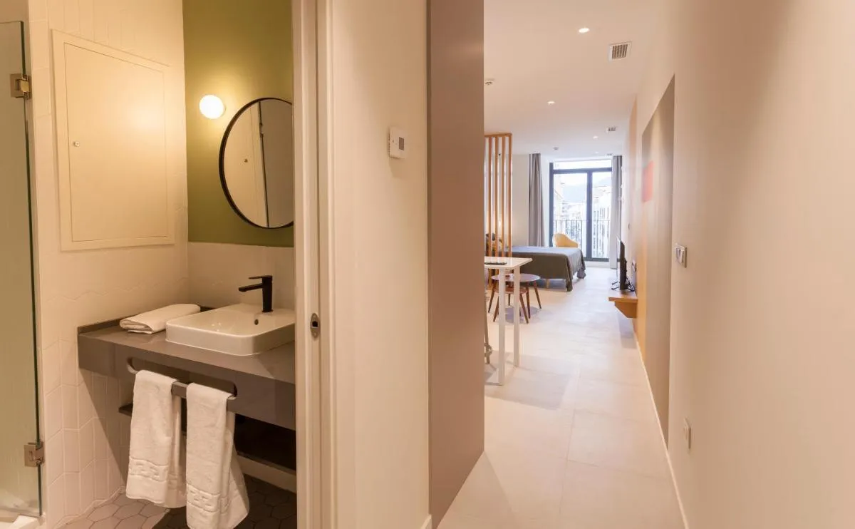 Image 2 of Apartamentos Málaga Premium – Calle Granada