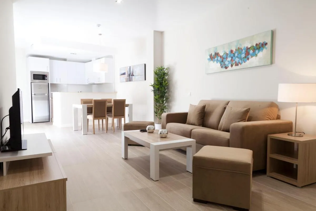 Image 2 of Apartamentos Pinar Malaga Centro