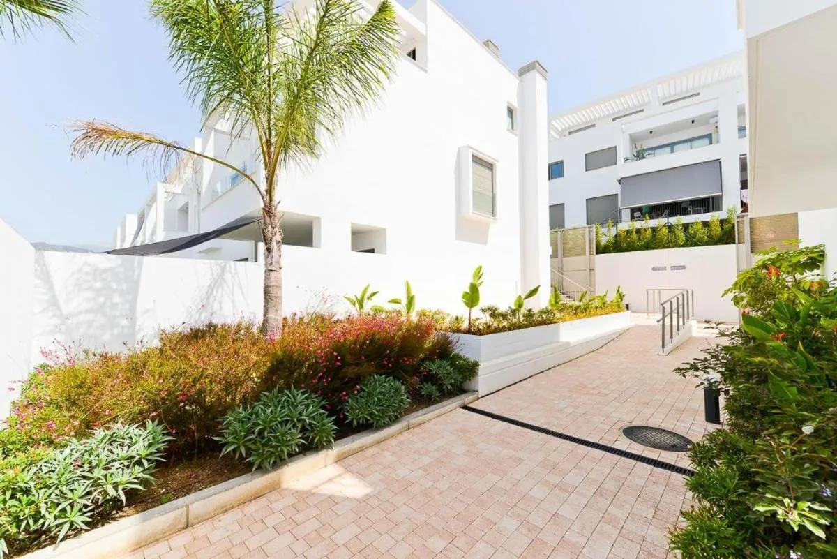 Image 4 of Baviera Hills 1a