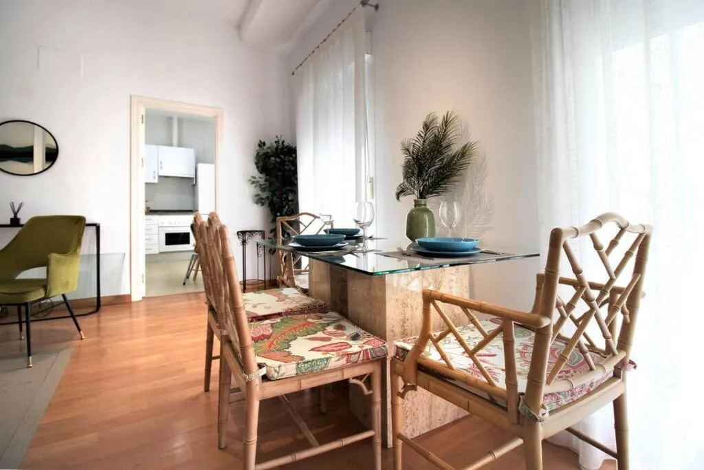 Image 2 of Bonito y Silencioso apartamento – Centro Histórico