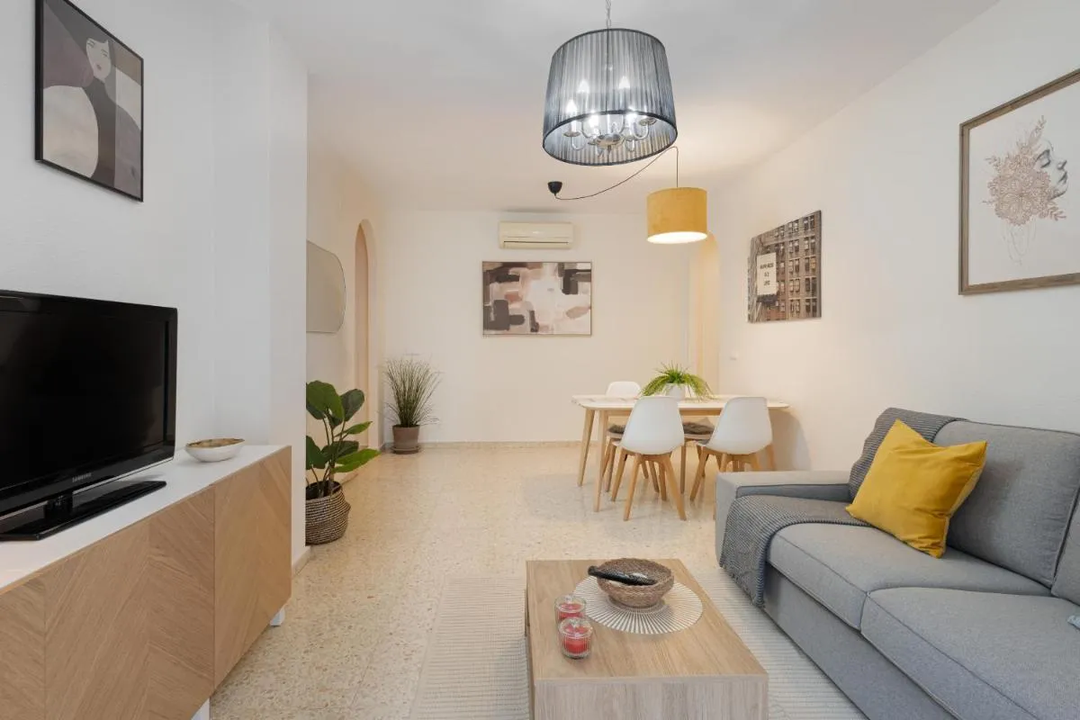 Image 4 of C14 Wonderfull central 3 bedrooms