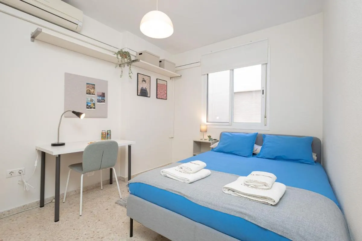 Image 1 of C14 Wonderfull central 3 bedrooms