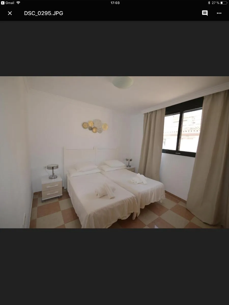 Image 2 of Calle Cinteria