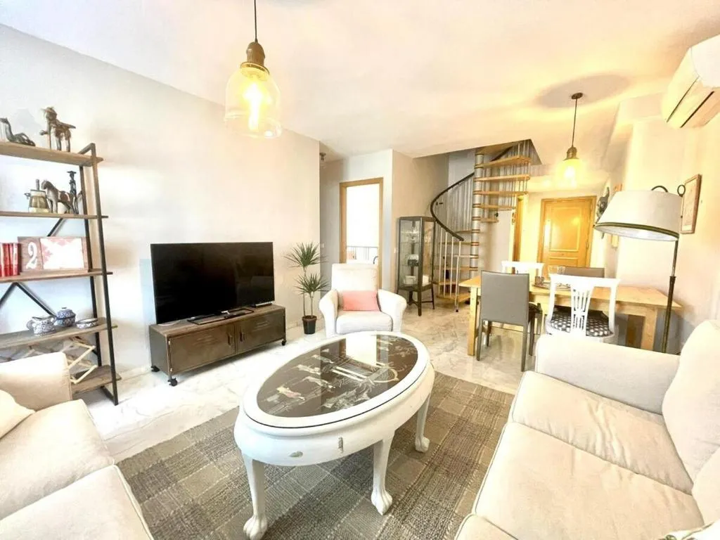 Image of Calu Homes Duplex cerca Playa de Huelin