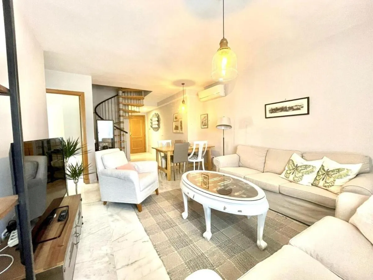 Image 1 of Calu Homes Duplex cerca Playa de Huelin