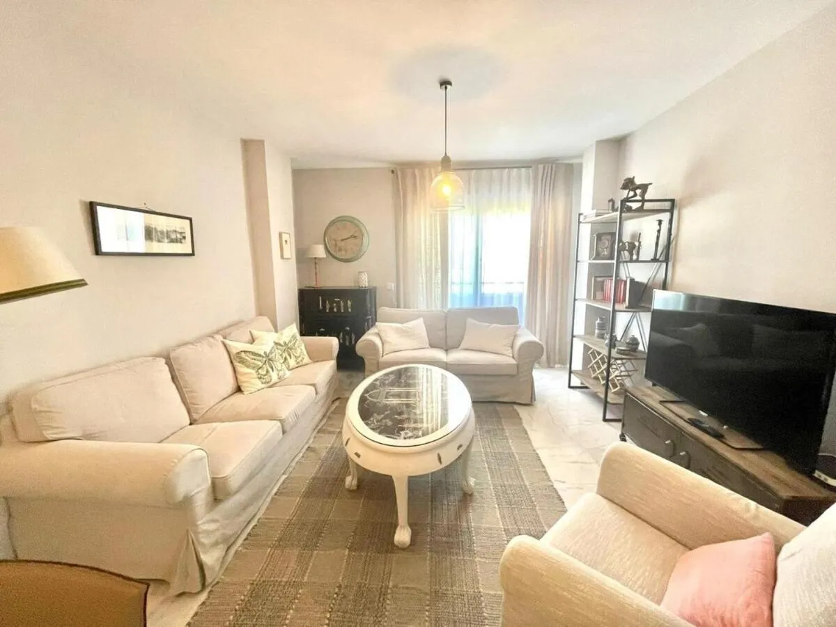 Image 2 of Calu Homes Duplex cerca Playa de Huelin