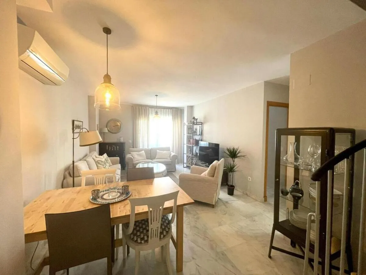 Image 4 of Calu Homes Duplex cerca Playa de Huelin