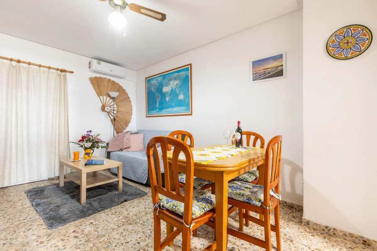 Image 3 of Casa Coral Beach