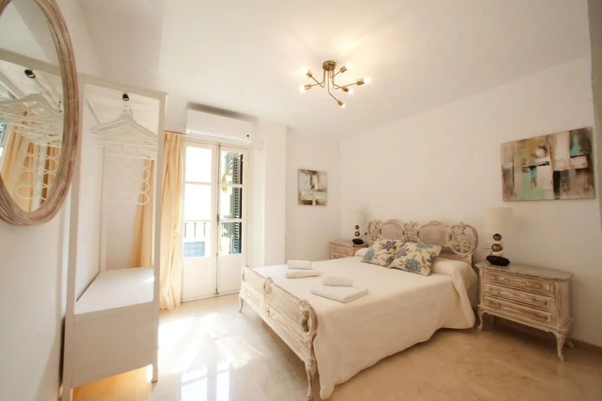 Image 1 of Casa Volare- estilo y relax en pleno casco antiguo