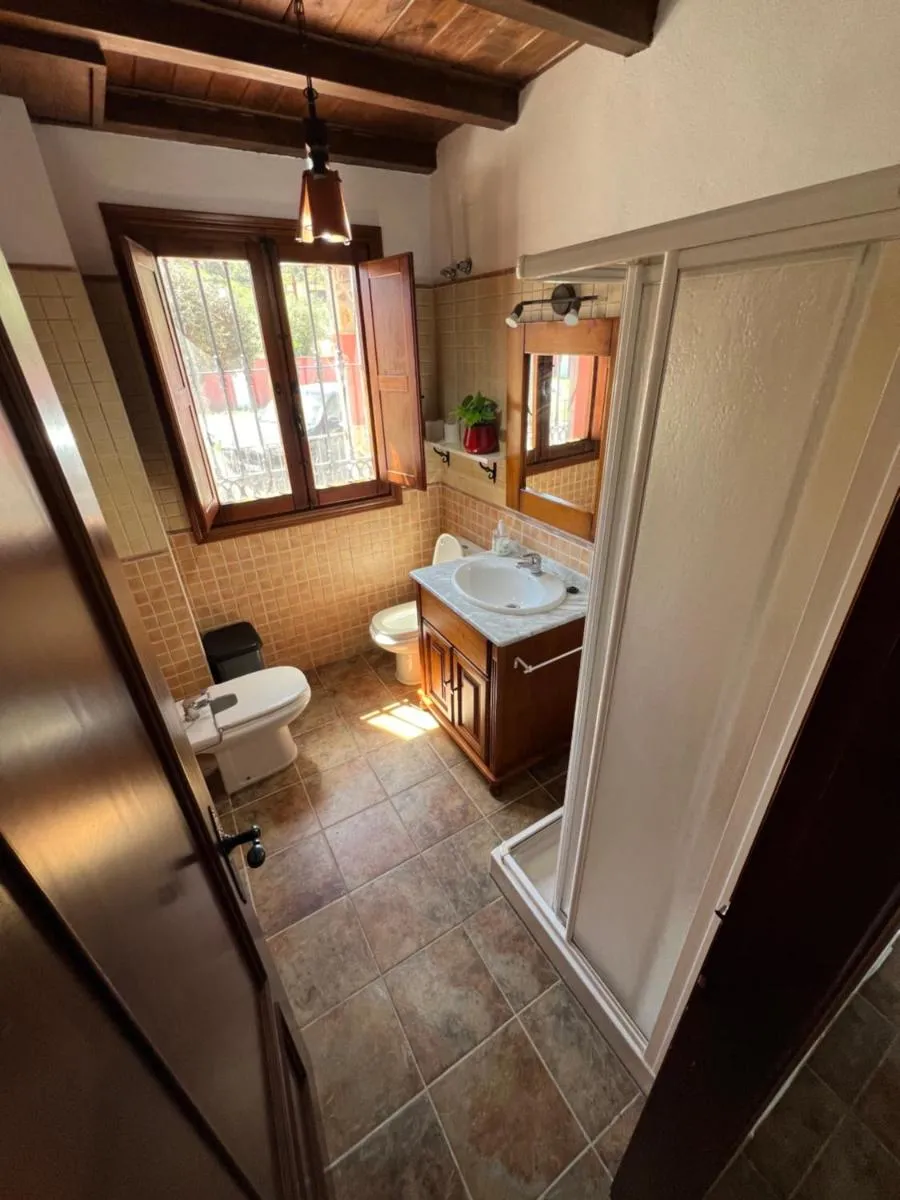 Image 1 of Casa peace