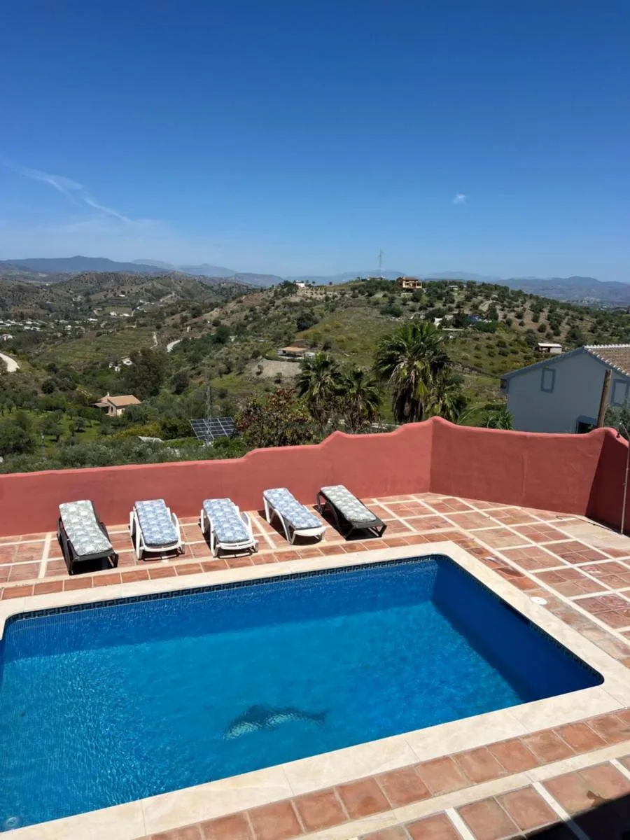 Image 2 of Casa peace