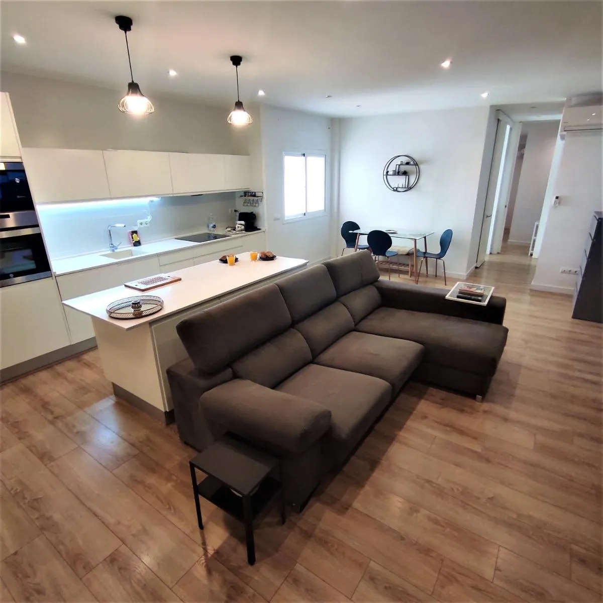 Image 3 of Ceffo s House