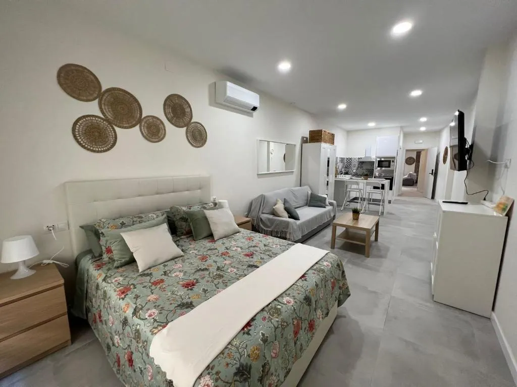 Image of Centro Estudio Trinidad Málaga 3