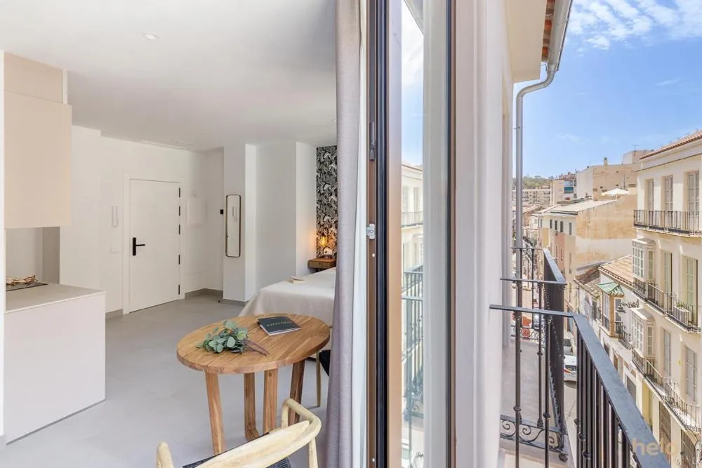 Image 4 of Cervantes Suites by Helo