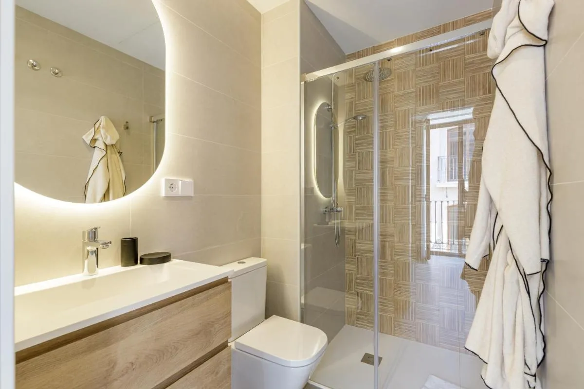 Image 6 of Cervantes Suites by Helo