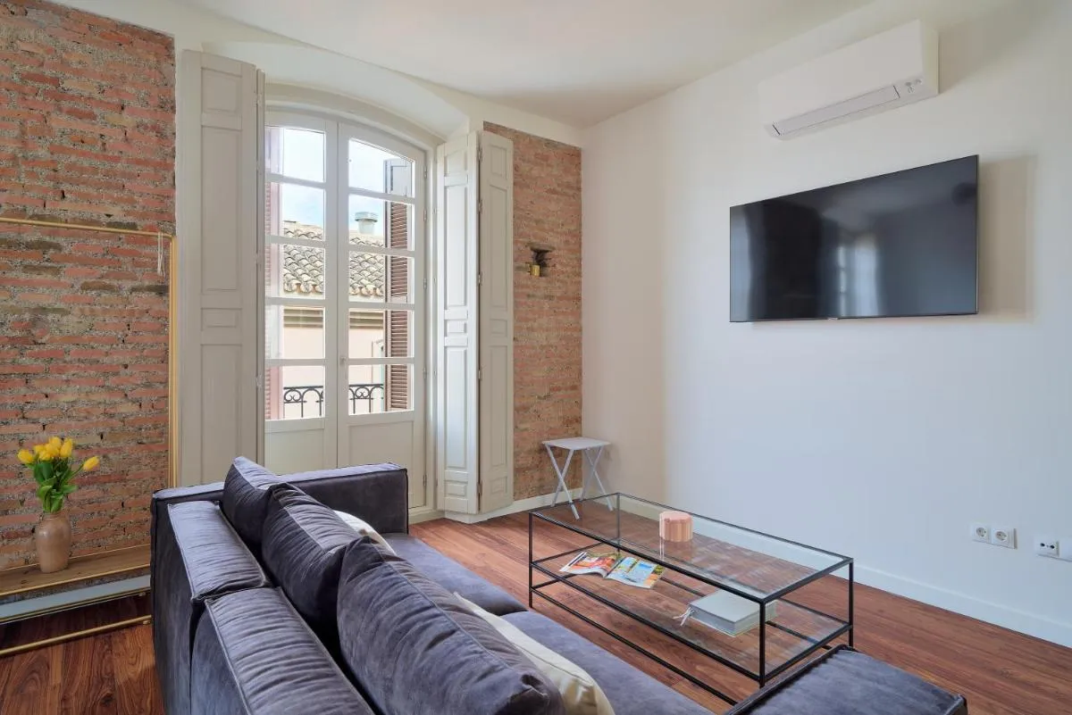 Image 4 of City Suite