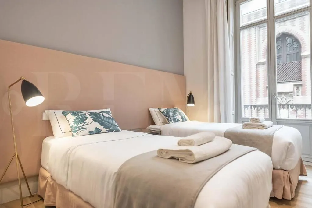 Image 1 of Contemporary loft in the historic city center by REMS