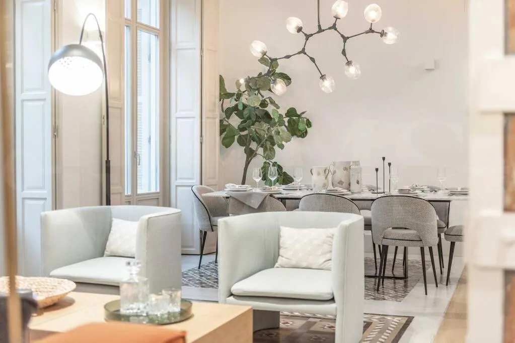 Image 3 of Contemporary loft in the historic city center by REMS