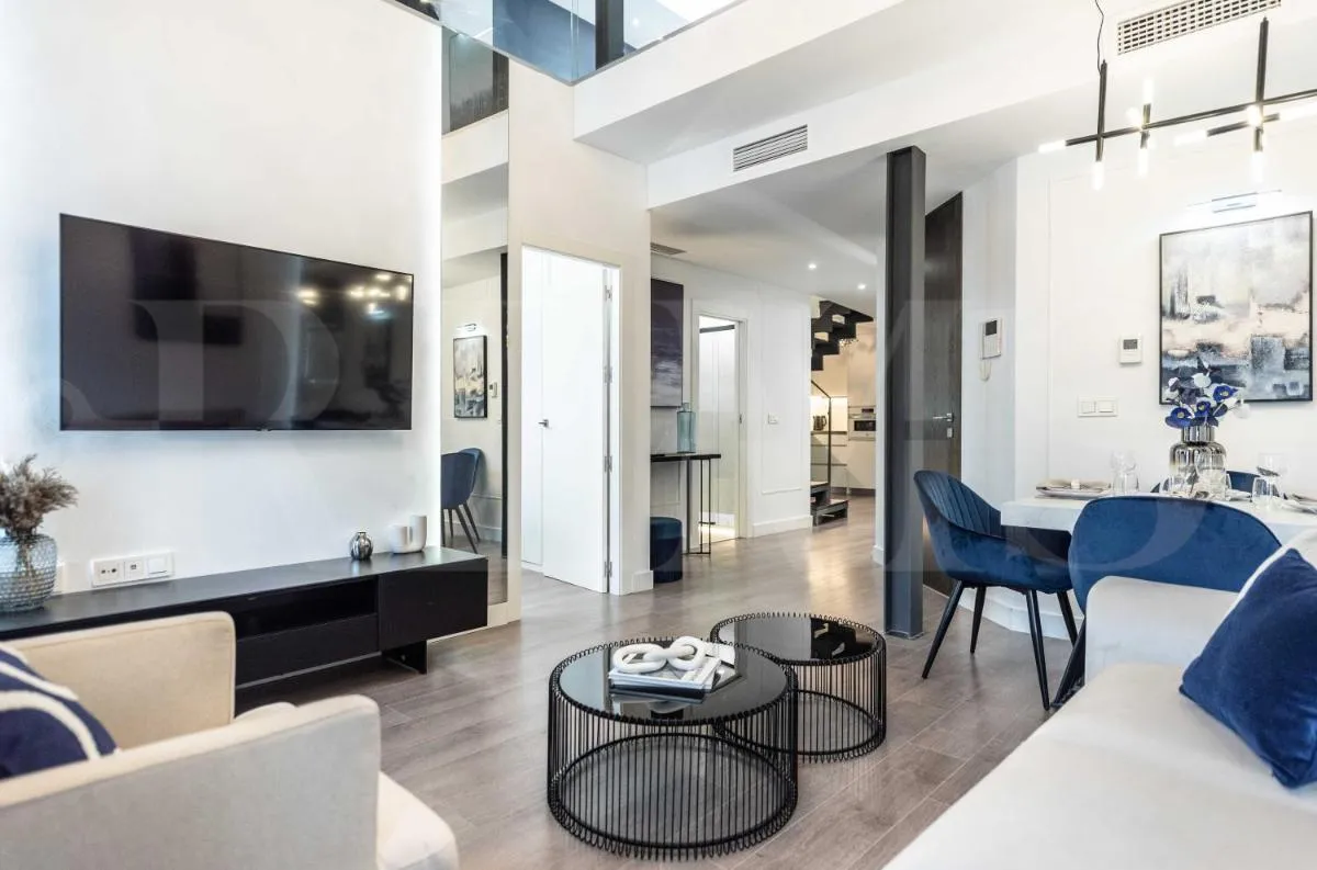 Image 4 of Contemporary luxe duplex in the heart of Malaga by REMS