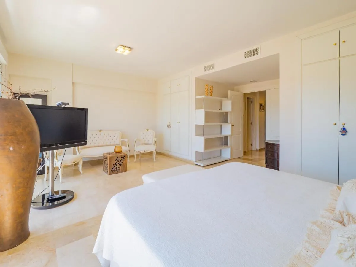 Image 4 of Cubo’s Gibralfaro Townhouse
