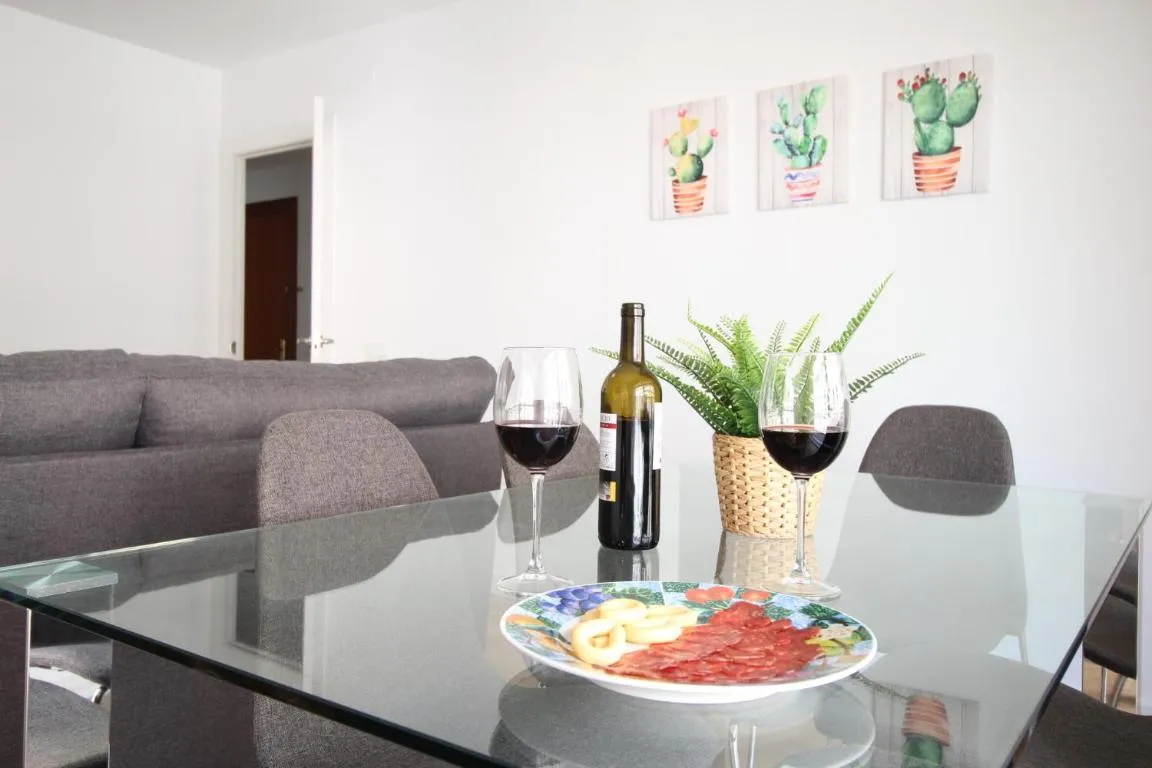Image of Del Parque Flats – Zamarrilla