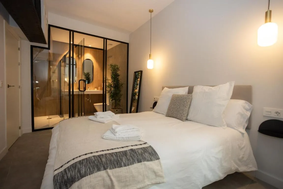 Image of Diana Suites 23