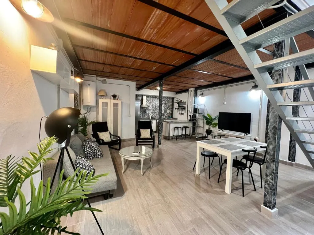 Image of Duplex Huelin III & Beach by ELE Apartments