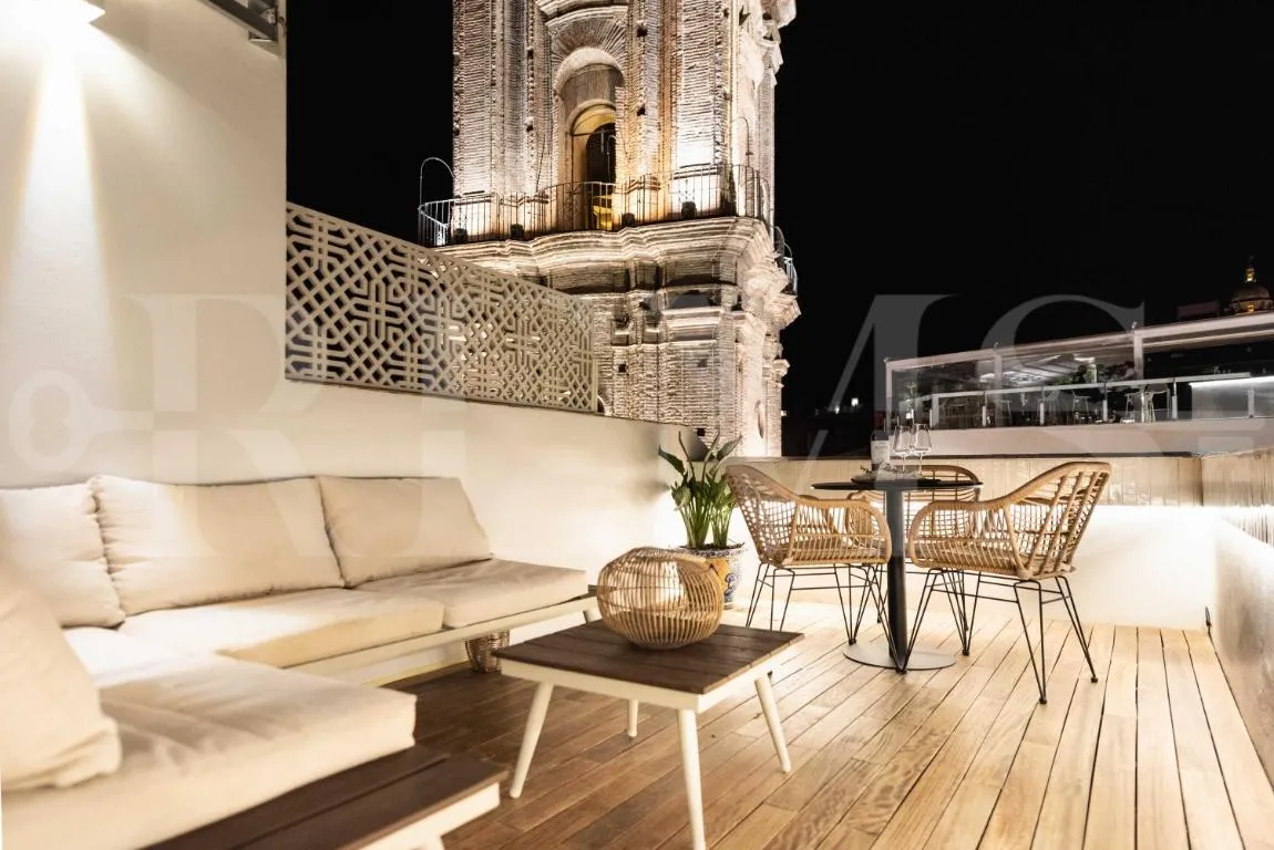 Image of Duplex with private rooftop & view on San Juan church by REMS