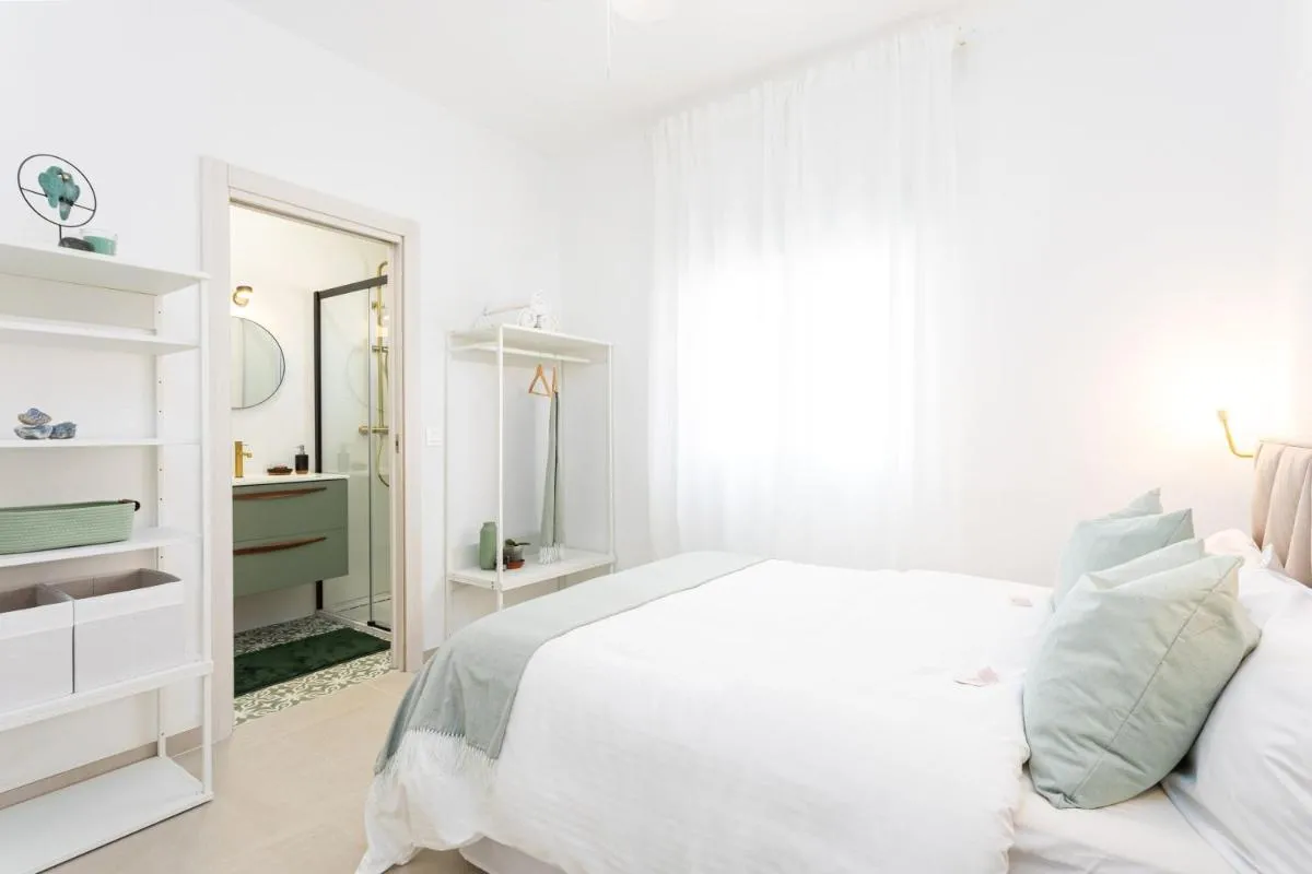 Image 1 of Elegant Villa in Malaga with Private Pool