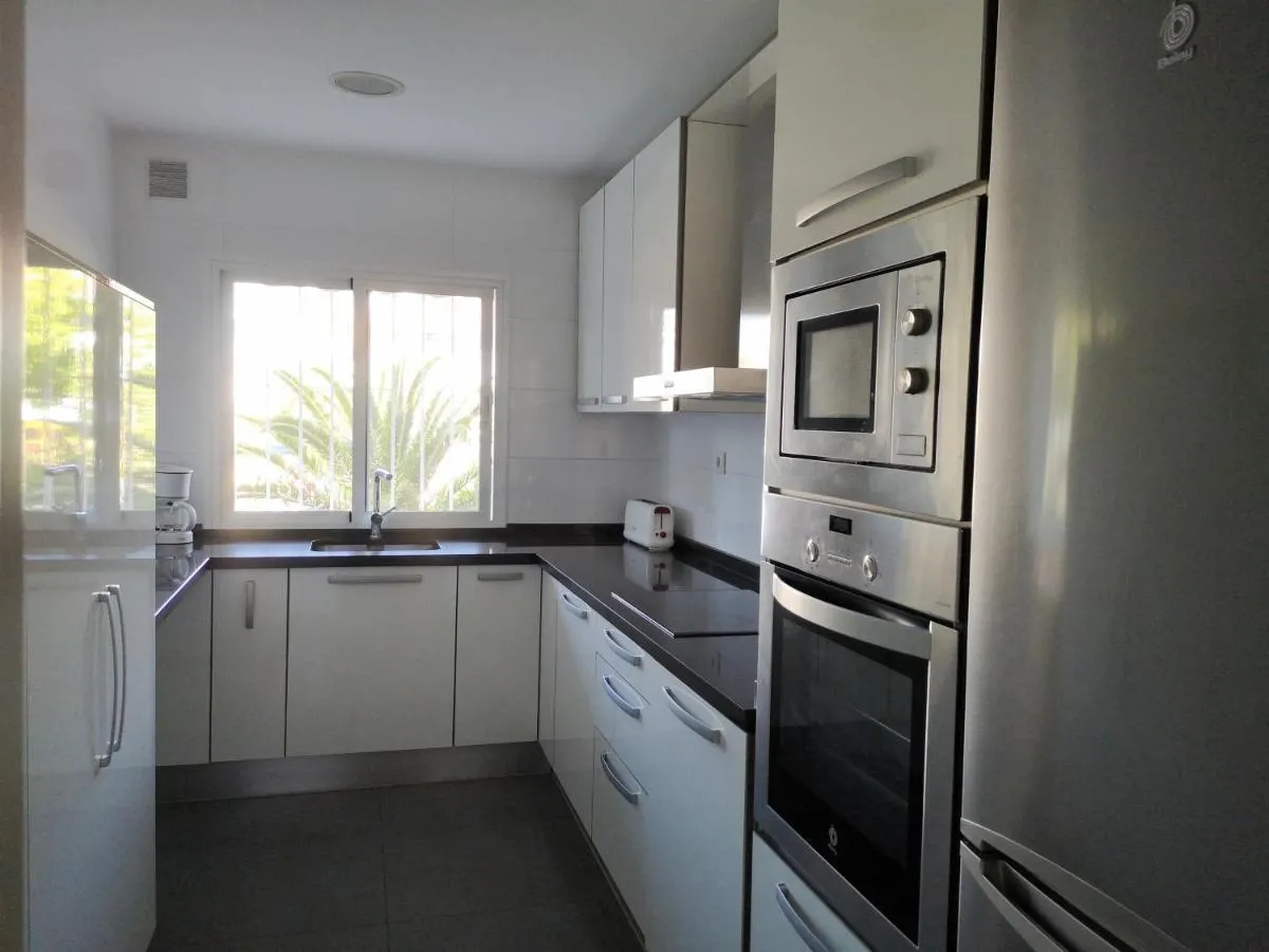 Image 4 of Espectacular Apartamento Malaga Playa Y Piscina