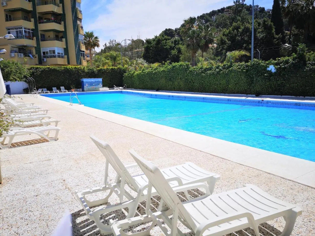 Image 2 of Espectacular Apartamento Malaga Playa Y Piscina