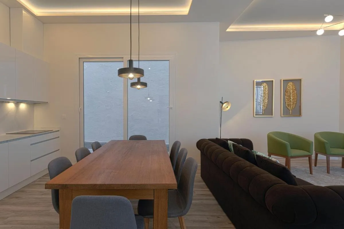 Image 6 of Fresh Velazquez Apartments