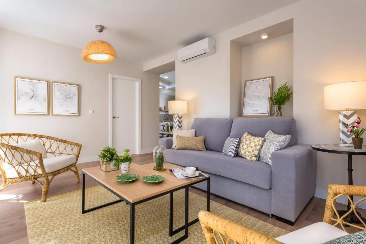 Image 3 of Genteel Home Picasso