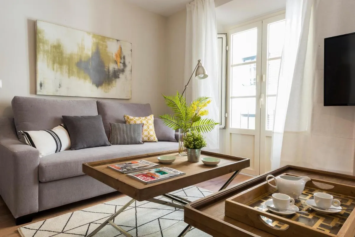 Image 5 of Genteel Home Picasso