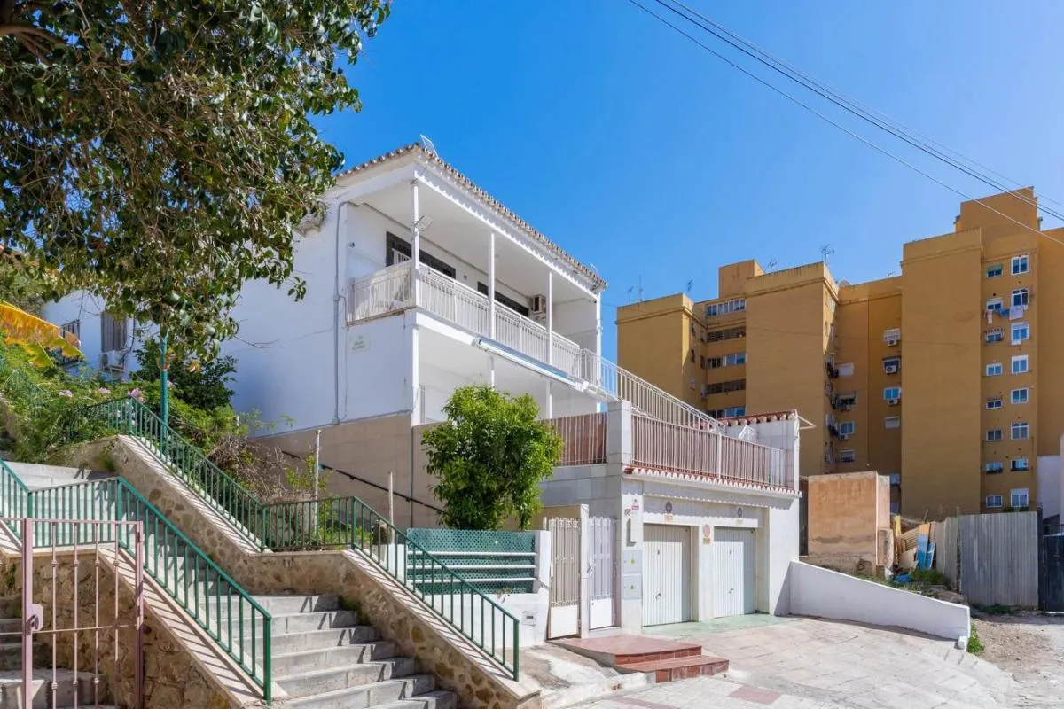 Image 2 of GuestReady – Balcony Sea view in Malaga