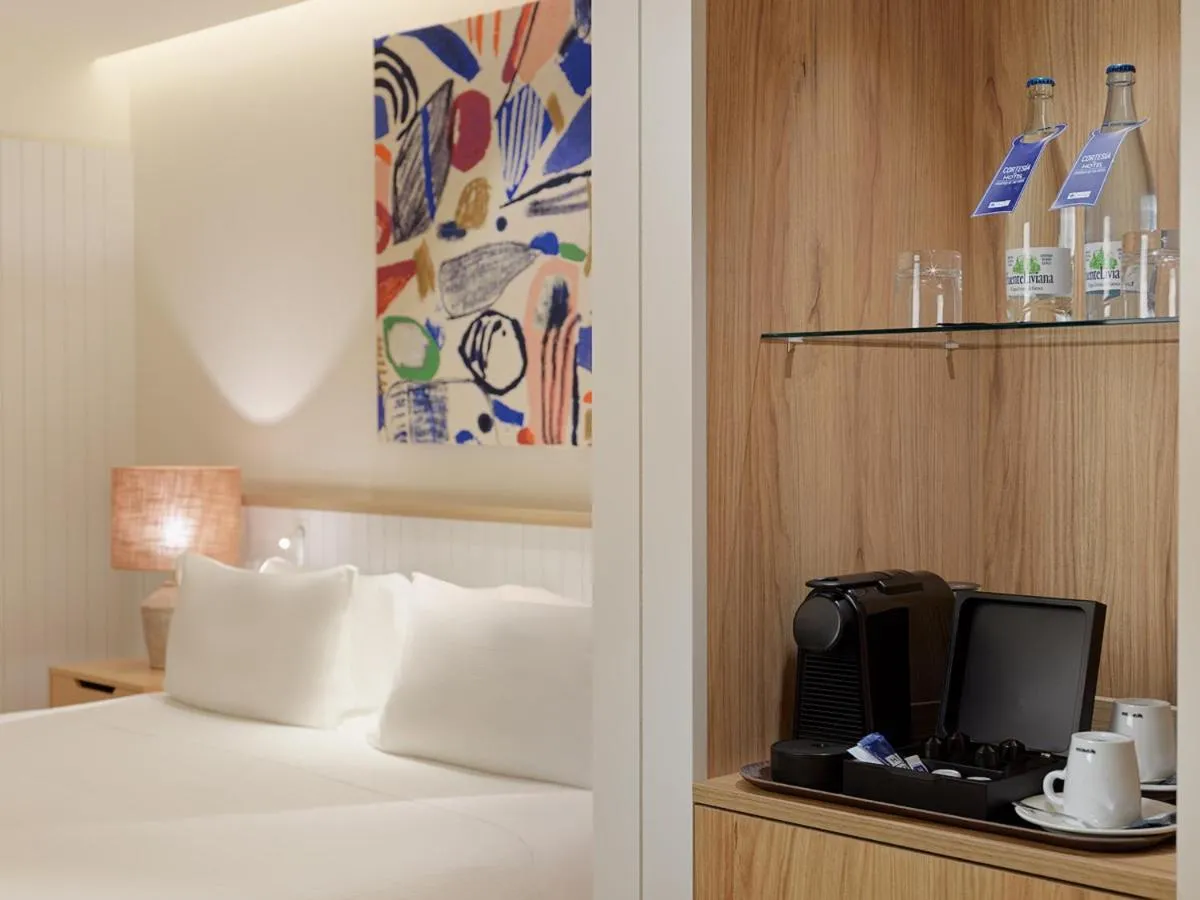 Image 5 of H10 Croma Málaga