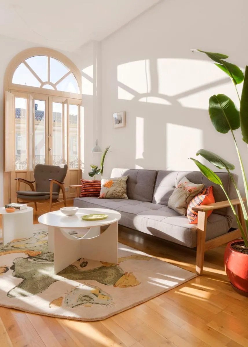 Image 5 of Halcyon Days designer apartments by Ana Locking