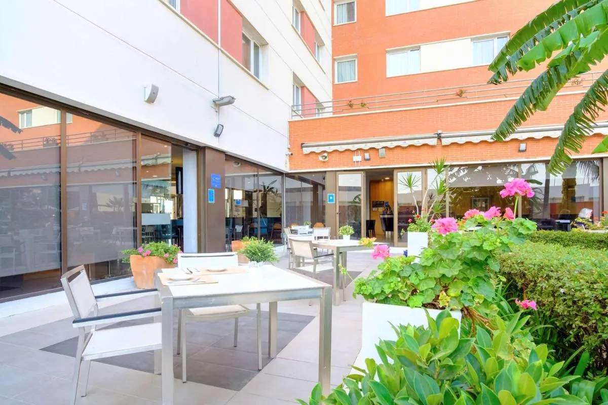 Image 2 of Hilton Garden Inn Málaga